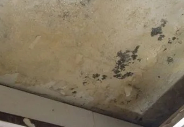 故城阳台漏水维修公司分享下故城卫生间渗水维修需要注意哪些问题。